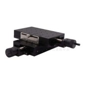 精密型 交叉滚柱引导式 手动位移台 精密研磨丝杠驱动式 XY轴