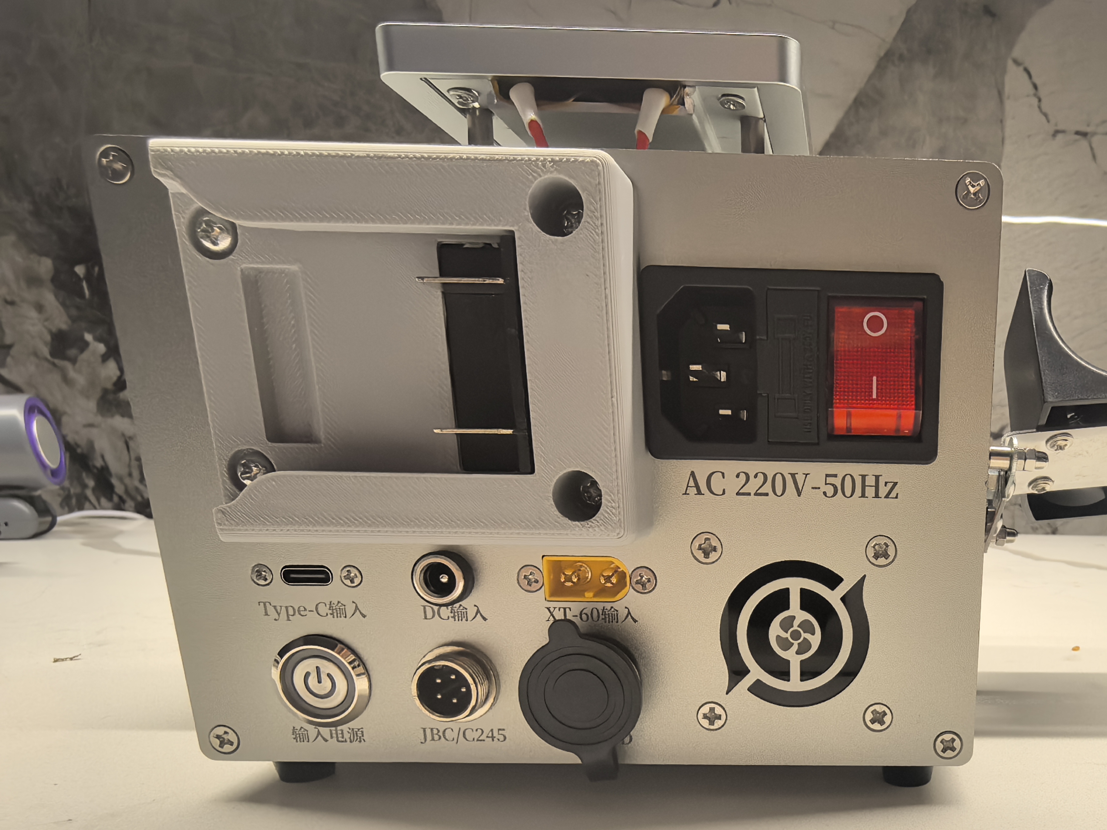 8749858424299089920
