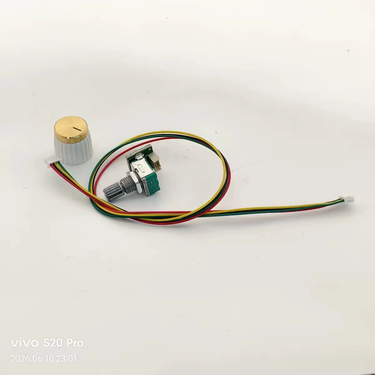 8777710687614889985